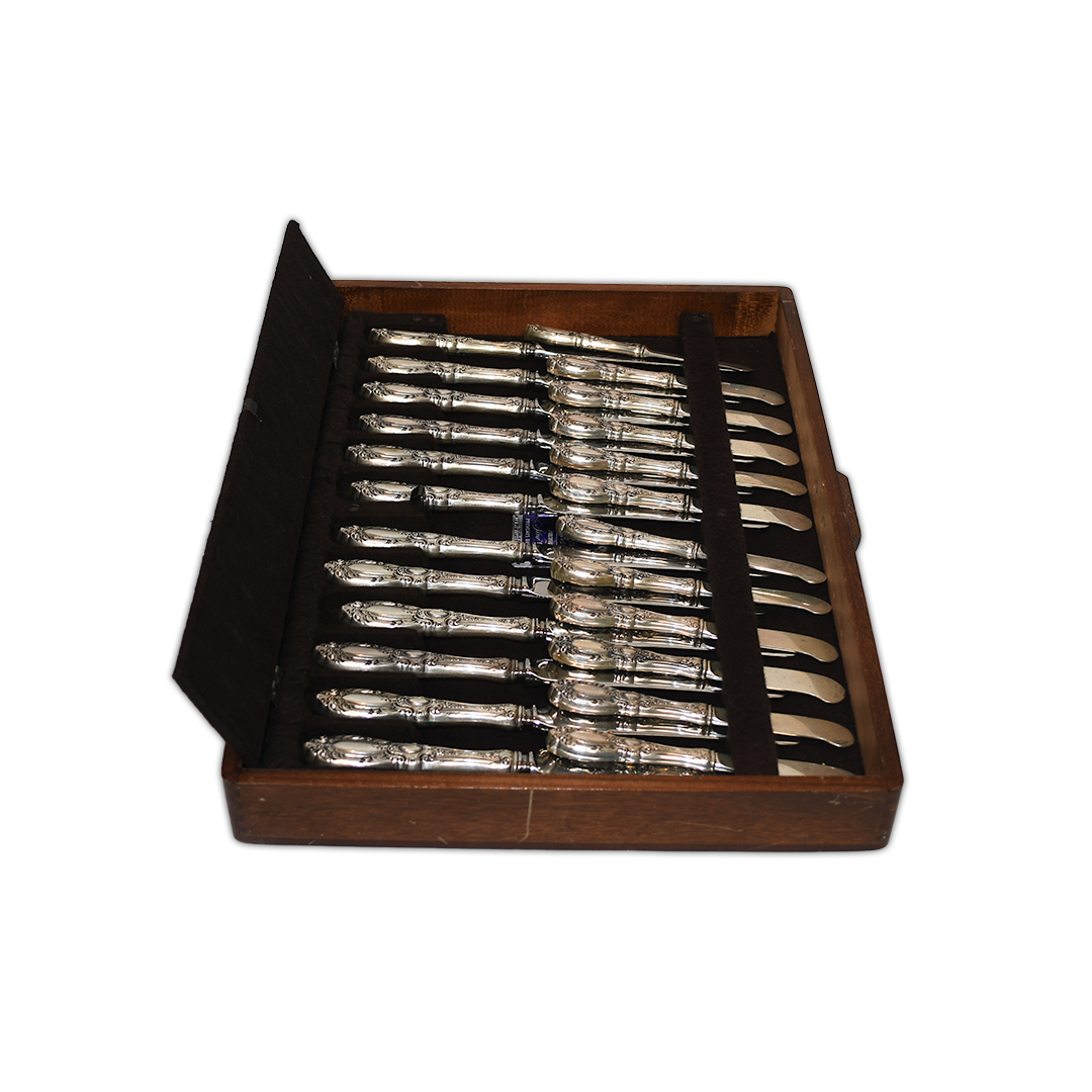 Georgian Rose by Reed and Barton Knives Set - Image 5