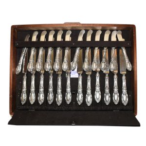 Georgian Rose by Reed and Barton Knives Set