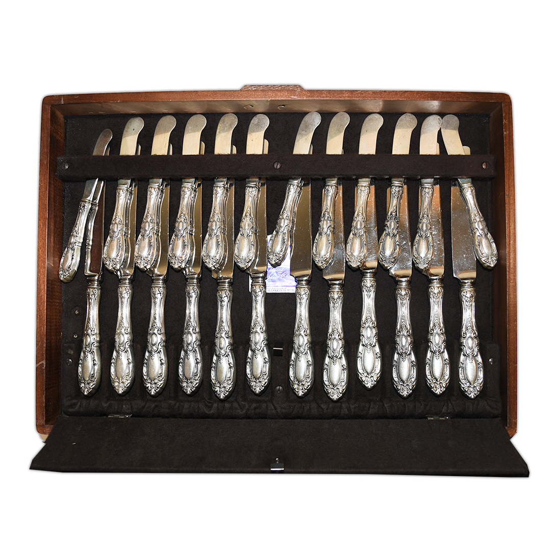 Georgian Rose by Reed and Barton Knives Set