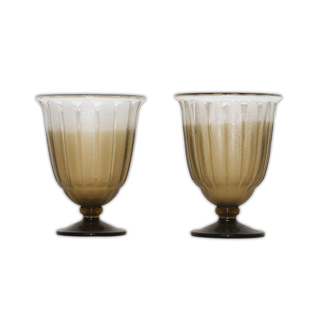 Pair of Schneider Art Deco Acid-Etched Topaz Glass Vase - Image 2