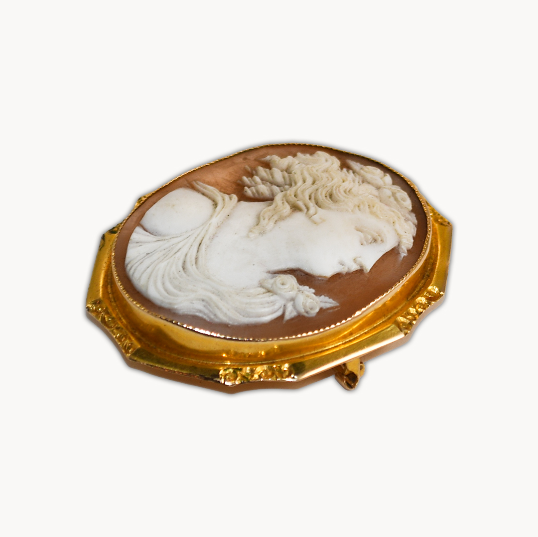 18K Yellow Gold Cameo Brooch or Pendant - Image 3