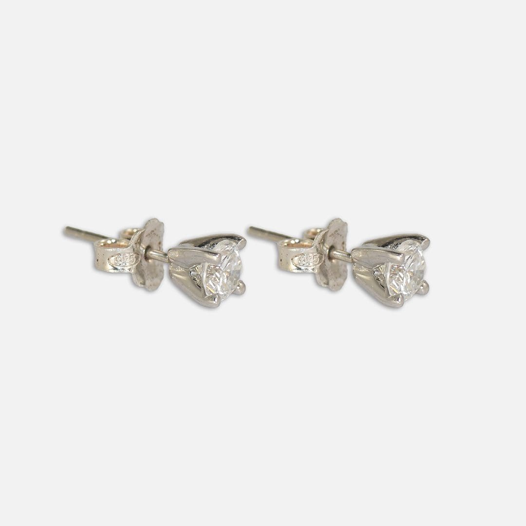 14K White Gold Diamond Stud Earrings 0.66tdw - Image 2