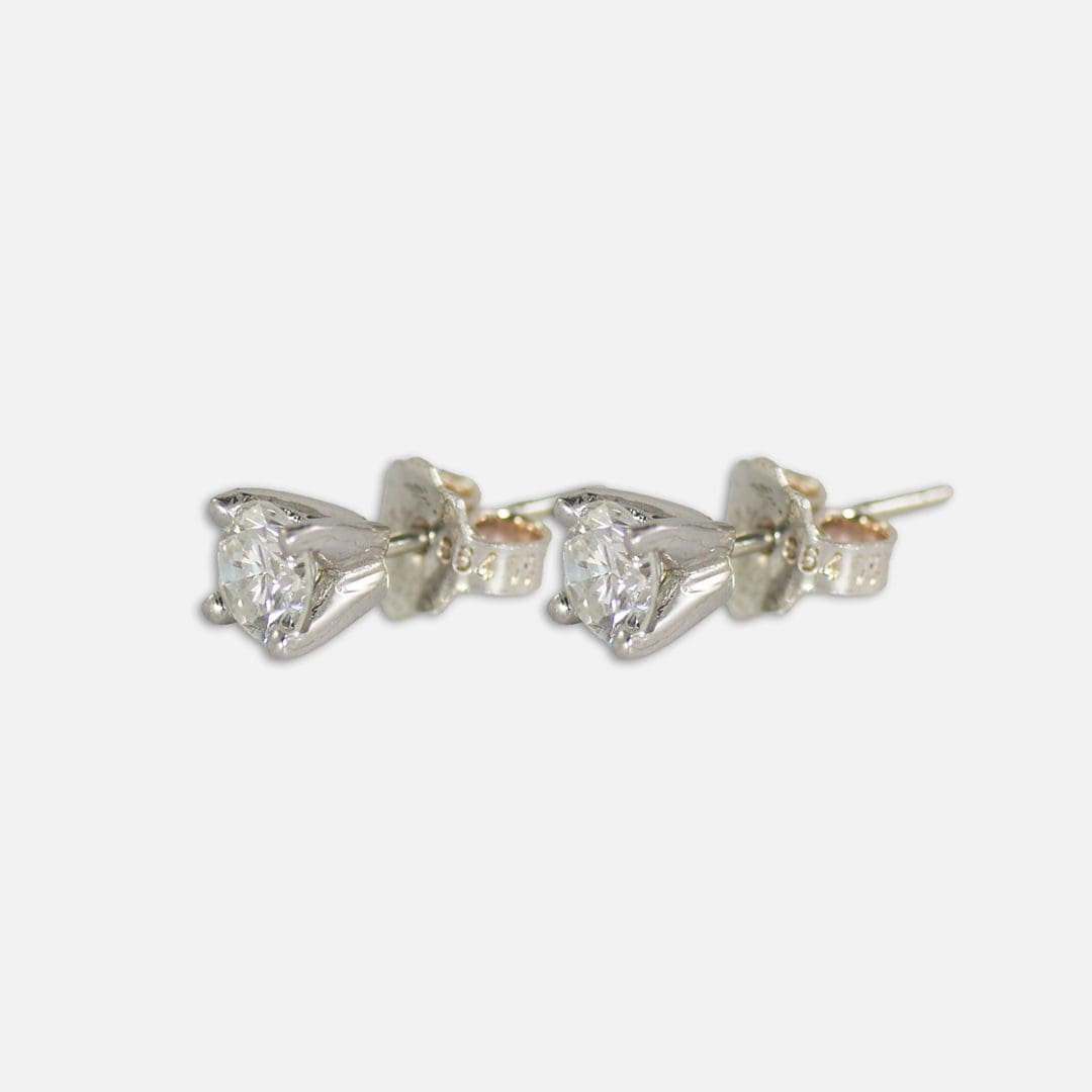 14K White Gold Diamond Stud Earrings 0.66tdw - Image 3