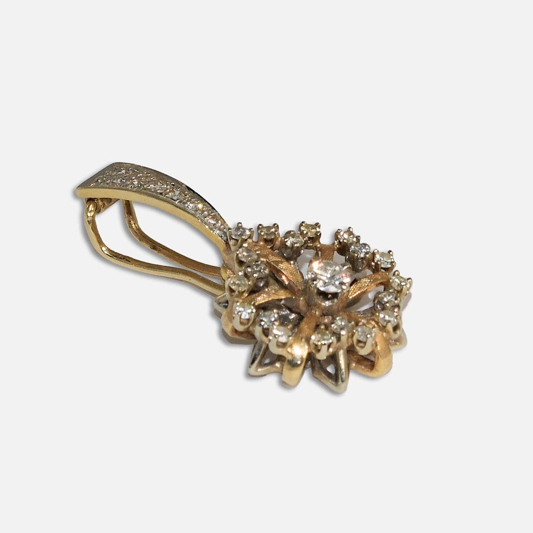 14K Two-Tone Diamond Flower Pendant 0.50ct - Image 3